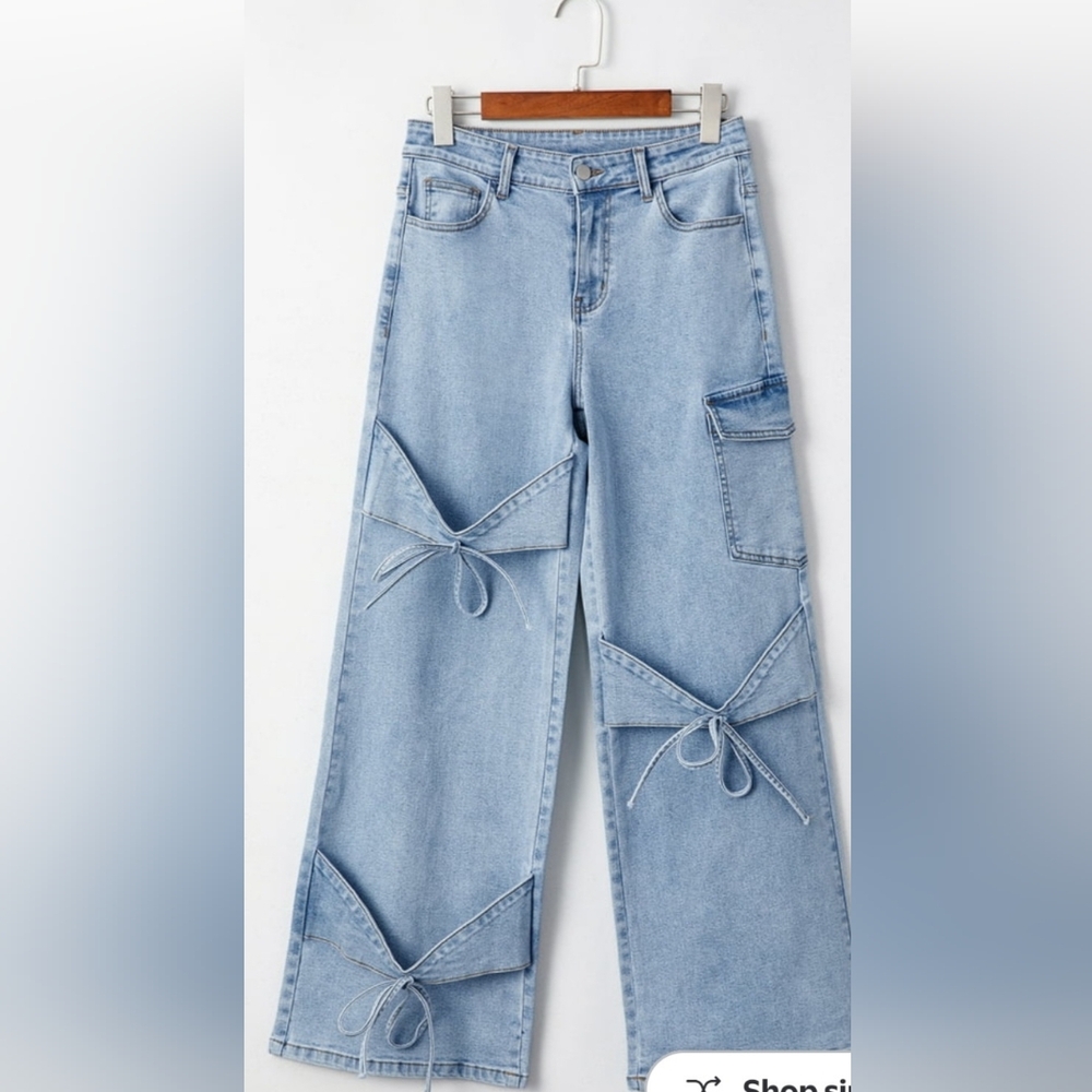 NWT-No Comment Signature Denim Cargo Pants